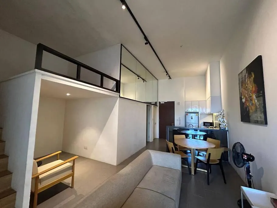 Apartman Klsentral-Bangsar-Midvalley-2-10Pax-Netflix-Balcony-Super Fast Internet Kuala Lumpur